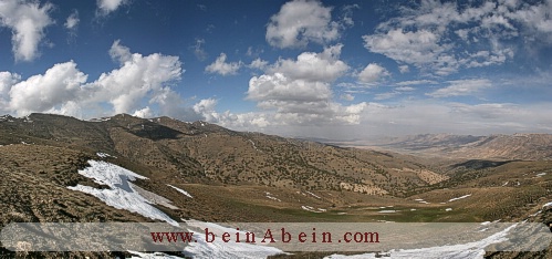 نمای کوه ها و دره های اطراف روستای رودبارک شهمیرزاد - محمد گائینی