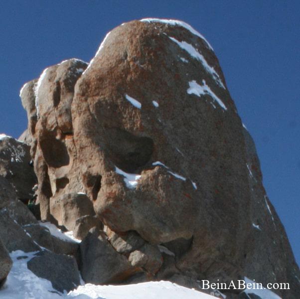 مجسمه قله الوند