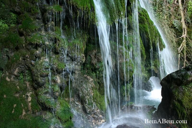 آبشار خزه‌ای کبود وال